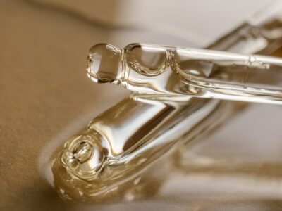 Retinol-Serum im Test: Retinol Serum für strahlende Haut