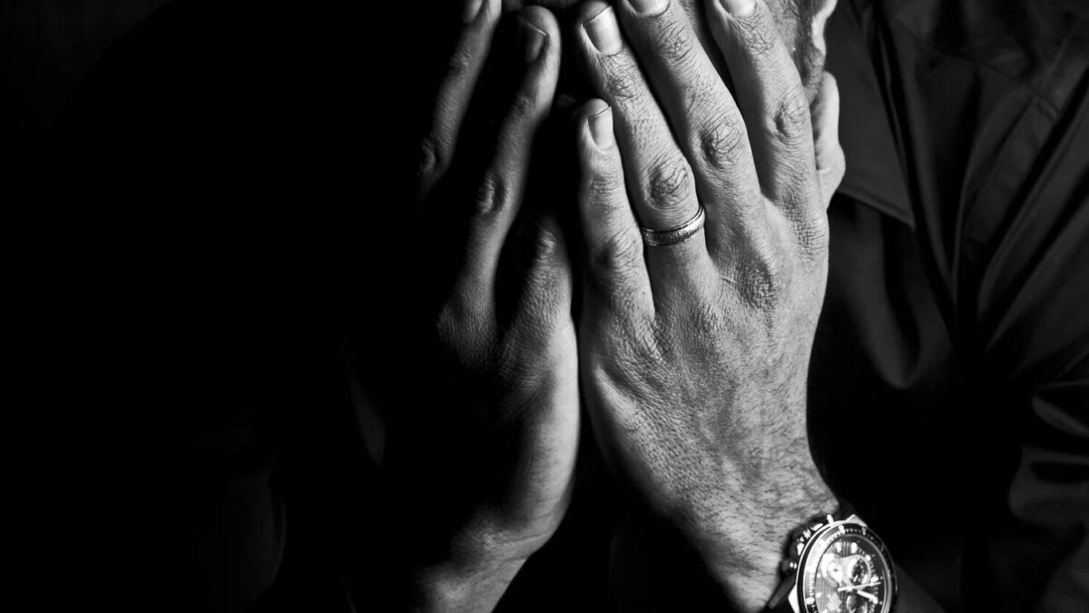 Zweideutige Sprüche zum Nachdenken über die Enttäuschung – Wenn Worte mehr sagen als Taten