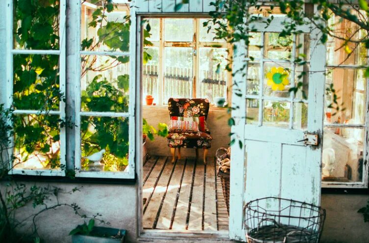 Welche Strafe bei Wintergarten ohne Baugenehmigung? Das kann richtig teuer werden!