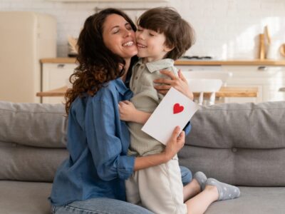 Schönen Muttertag Sprüche lustig Warum Humor das ehrlichste Danke ist